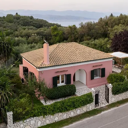 Casa Cisterna Loútsai