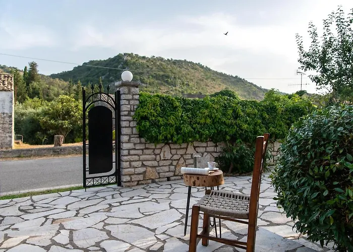 Casa Cisterna * Loútsai