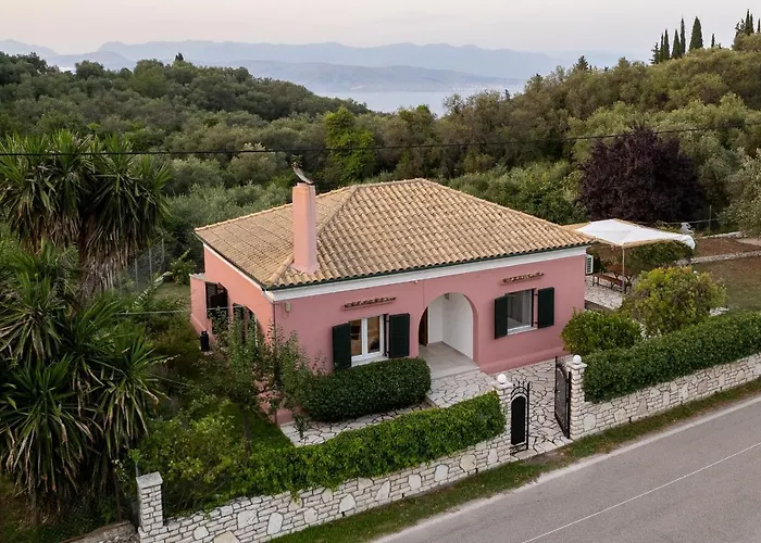 Casa Cisterna Loútsai